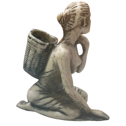 🍃 Handmade Polystone Tea Plucker Figurine – Traditional Tea Picker Statue