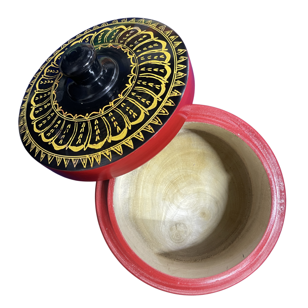Traditional Sri Lankan Handmade Lacquer (Laksha) Wooden Box – Authentic Artisan Craft | 5" Dia × 3.5" Height