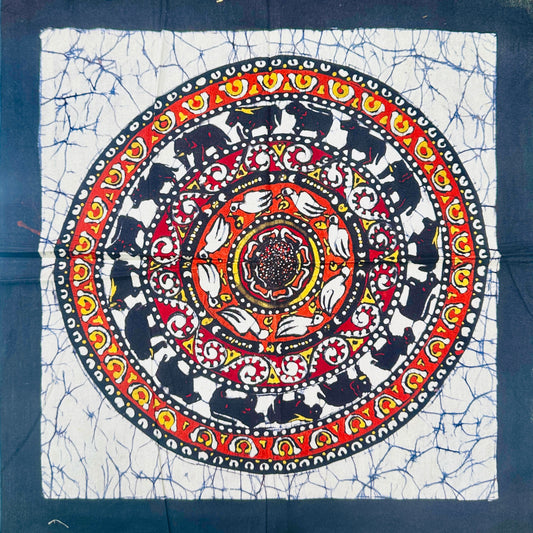 Handmade Sri Lankan Batik Wall Art – Sandakada Pahana Moonstone Motif | 44 × 44 cm